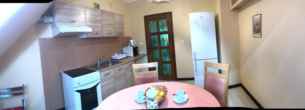 Lotusz Apartments In Nyíregyháza Esterno foto