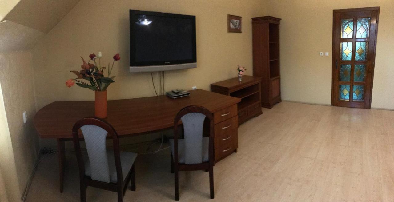 Lotusz Apartments In Nyíregyháza Esterno foto